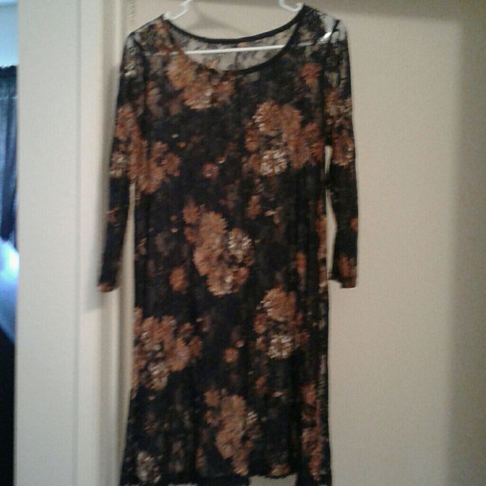 Lace dress